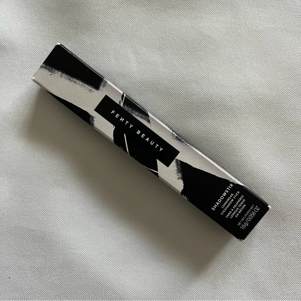 FENTY BEAUTY by Rihanna Shawdowstix Longwear Eyeshadow Stick Tira’Miss You NWT